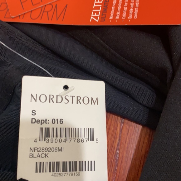 Brand new zella sweatshirt - Picture 3 of 6